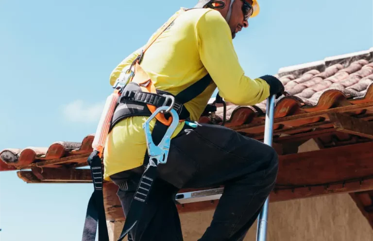 Les signes qu’il est temps de rénover votre toiture